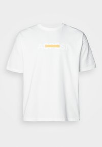 Non selezionato, natural