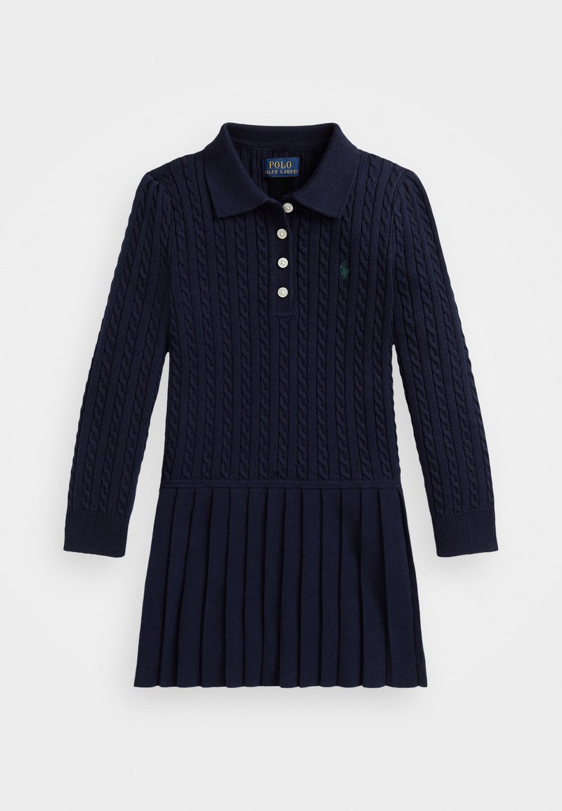 Robe tricotée bleu marine avec un col côtelé, fermeture à trois boutons et une jupe plissée avec des détails texturés.