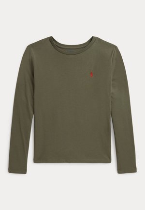 Chemise manches longues vert olive avec col rond et petit logo rouge brodé sur la poitrine gauche.