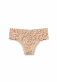 Lace thong in nude kleur met bloemmotieven, golvende randen en een zachte textuur, ontworpen voor comfort en een lichte uitstraling.