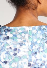 More & More Robe fourreau - off-white