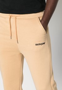 Sixth June PARAGRAPH PANTS - Joggebukse - beig