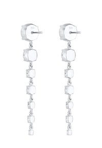 Orecchini a goccia in argento sterling, caratterizzati da una catena di anelli ottagonali e quadrati, con finitura lucida e chiusura a perno.