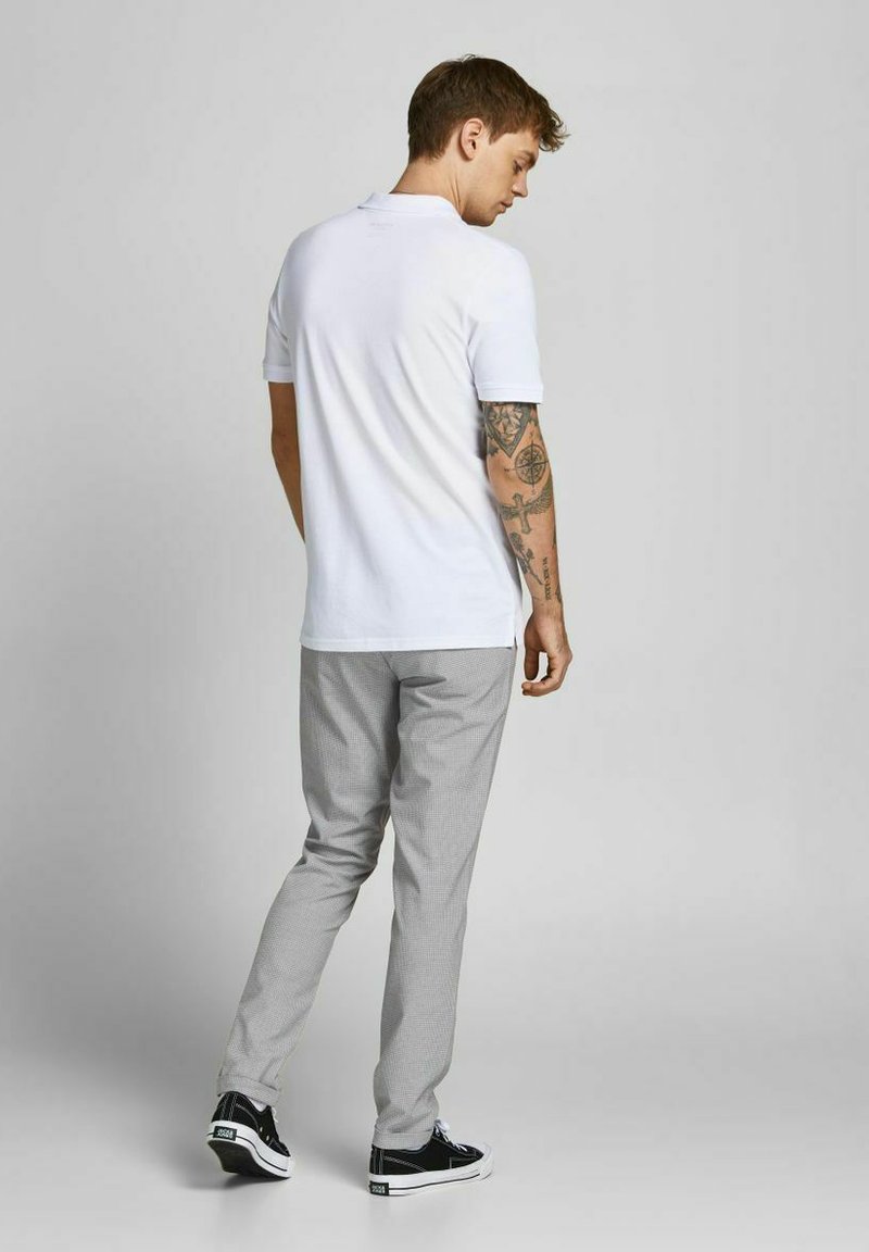 Herren Chinos | Jack & Jones Chino grigio/grau - ST20155 Herren Chinos | Jack & Jones Chino grigio/grau - ST20155