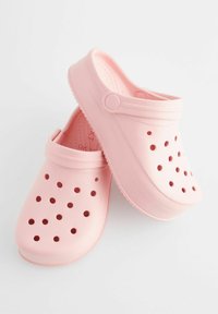 Next CHUNKY- REGULAR FIT - Dreváky - pink