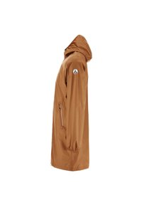 Giacca impermeabile marrone con cappuccio, polsini elastici e una tasca laterale con zip. Presenta una patch con il logo sulla manica sinistra.