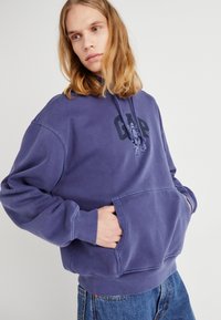 GAP Kapucni - dark blue
