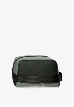 Rechteckige graue und schwarze Reebok-Kosmetiktasche mit Reißverschluss oben und Stoffgriff an der Seite, mit geprägten und gewebten Reebok-Logos versehen.