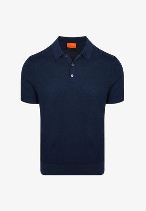 Marineblauw poloshirt met korte mouwen, een twee-knops plooi en een kraag, met een oranje label aan de binnenkant van de hals.