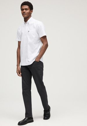 Next, EASY IRON BUTTON DOWN OXFORD SHORT SLEEVE - Hemd - white
