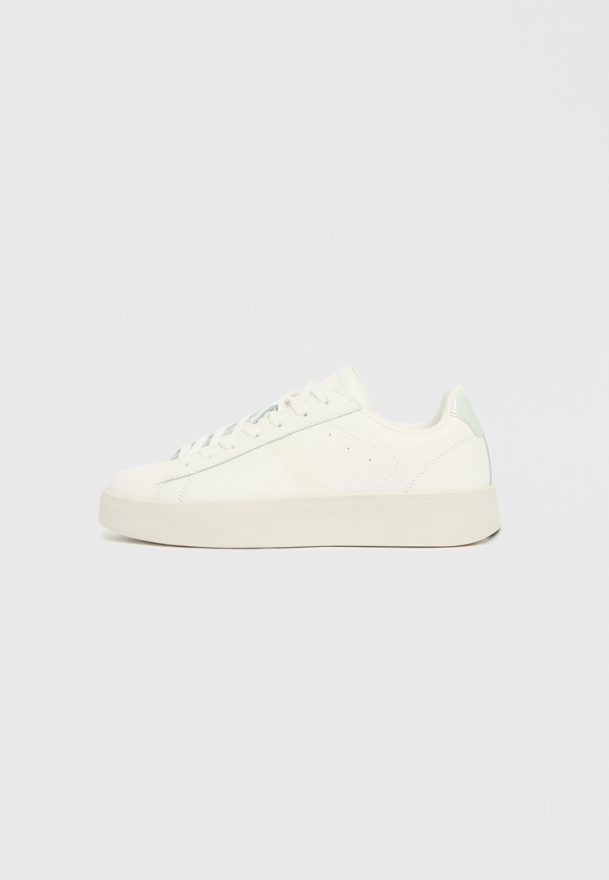 Sneaker low