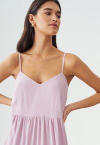 CALLI WEEKEND - Maksi garuma kleita - pale pink