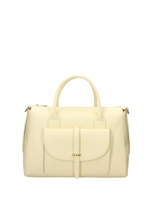 Sac à main en cuir couleur crème avec doubles poignées, poche avant à rabat sécurisée par une lanière et un fermoir métallique, forme rectangulaire structurée.