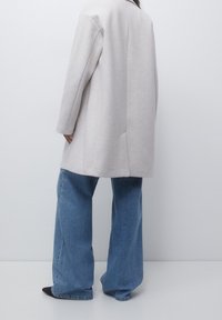 PULL&BEAR Short coat - beige