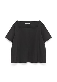 Czarny, krótki top z prostym dekoltem, z teksturowanym wzorem w paski i luźnym krojem. Prosta linia dolna dopełnia projekt.