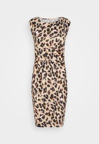 Robe sans manches longueur genou avec base beige et motif léopard noir, marron et rose, avec un léger détail froncé à la taille.