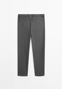 Pantaloni grigi su misura con tessuto testurizzato, cintura elastica e tasche posteriori, caratterizzati da un design a gamba dritta.