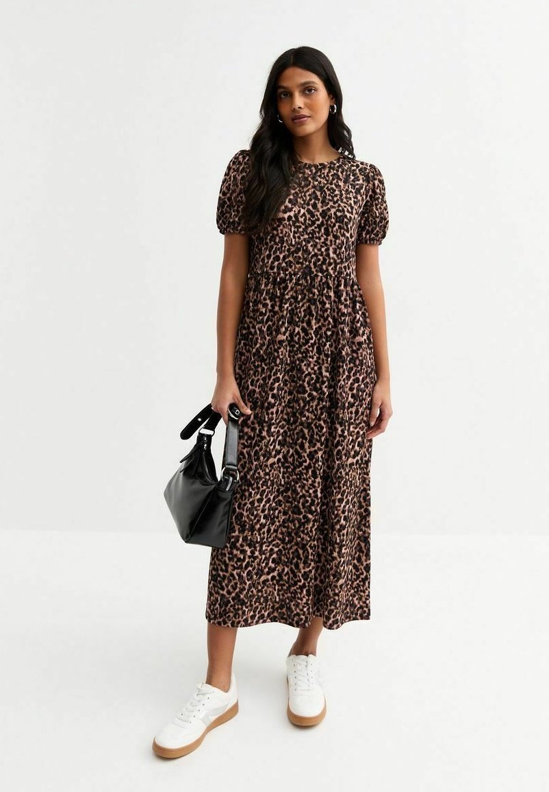 tan brown color dress 3 Piece Dusty Brown Gown set – Label Tasos main image 1
