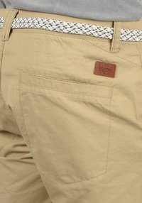 Blend BHRAGNA - Shorts - beige