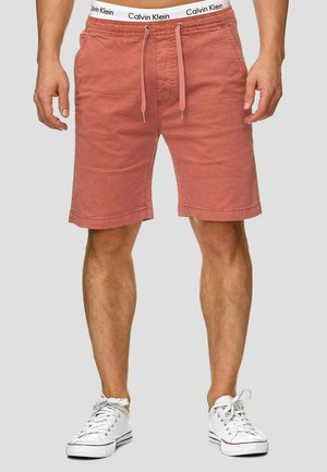 KELOWNA - Shorts - orange