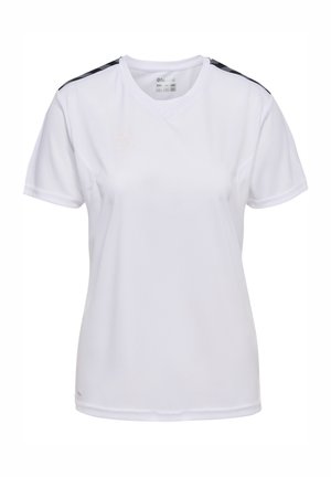 Hvid sportst-shirt lavet af letvægts, åndbart materiale. Har sorte detaljer på skuldrene og en v-hals design. Subtil branding er synlig.