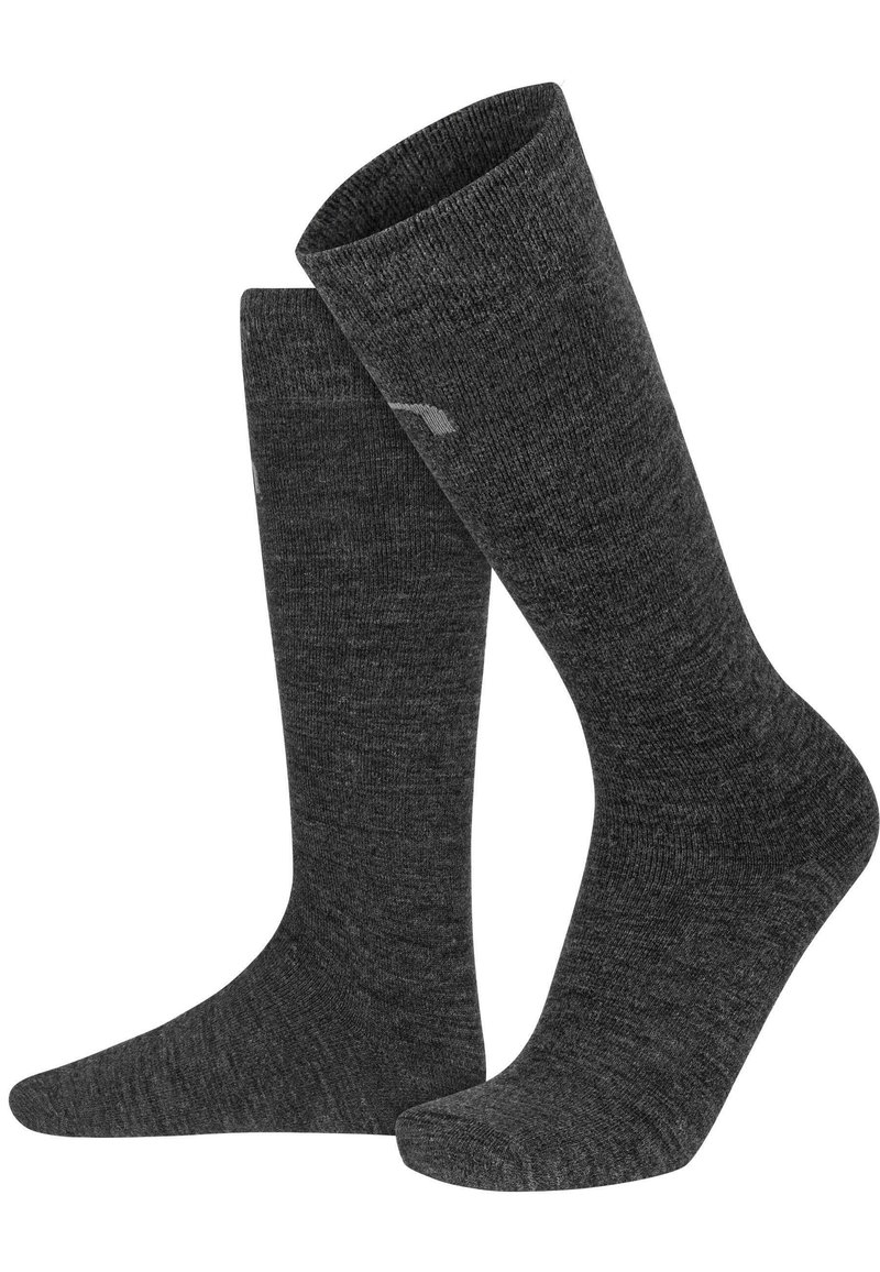 Graue Socken aus einem strukturierten Stoff, in Knöchelhöhe, mit einer glatten Zehennaht und einem dezenten Markenlogo an der Seite.