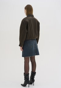 My Essential Wardrobe Usnjena jakna - delicioso