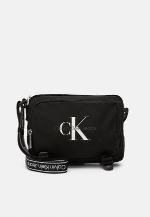 ESSENTIALS CAMERA BAG UNISEX - Across body bag - black