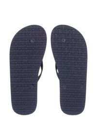 Sorte gummiflip-flops med struktureret sål, der har et mønster af fiskebenslinjer og cirkulære logoer. Designet til afslappet brug.
