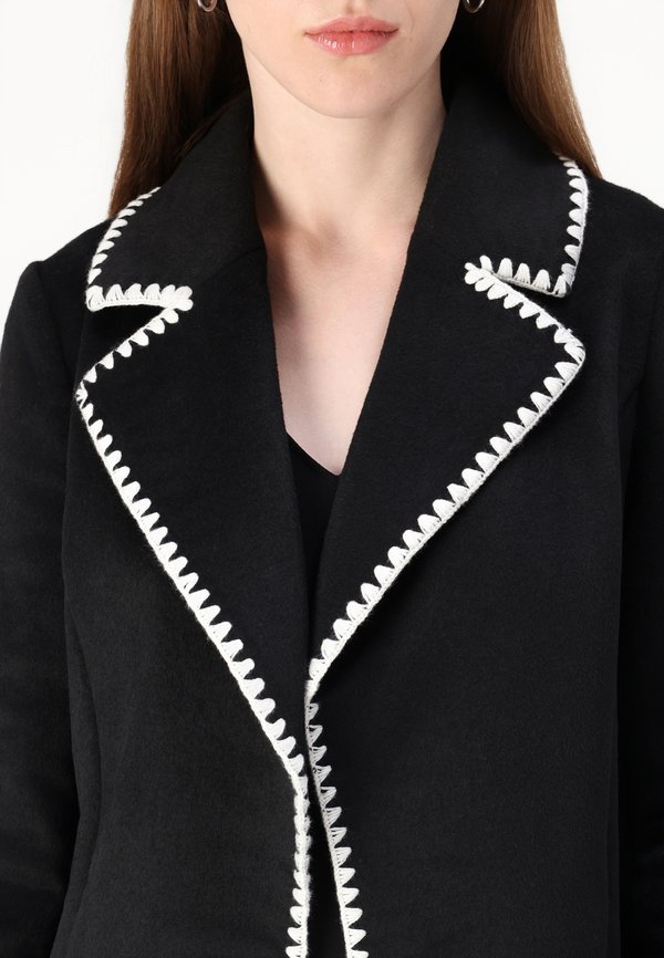 VICTOIRE WRAP BELT - Short coat4