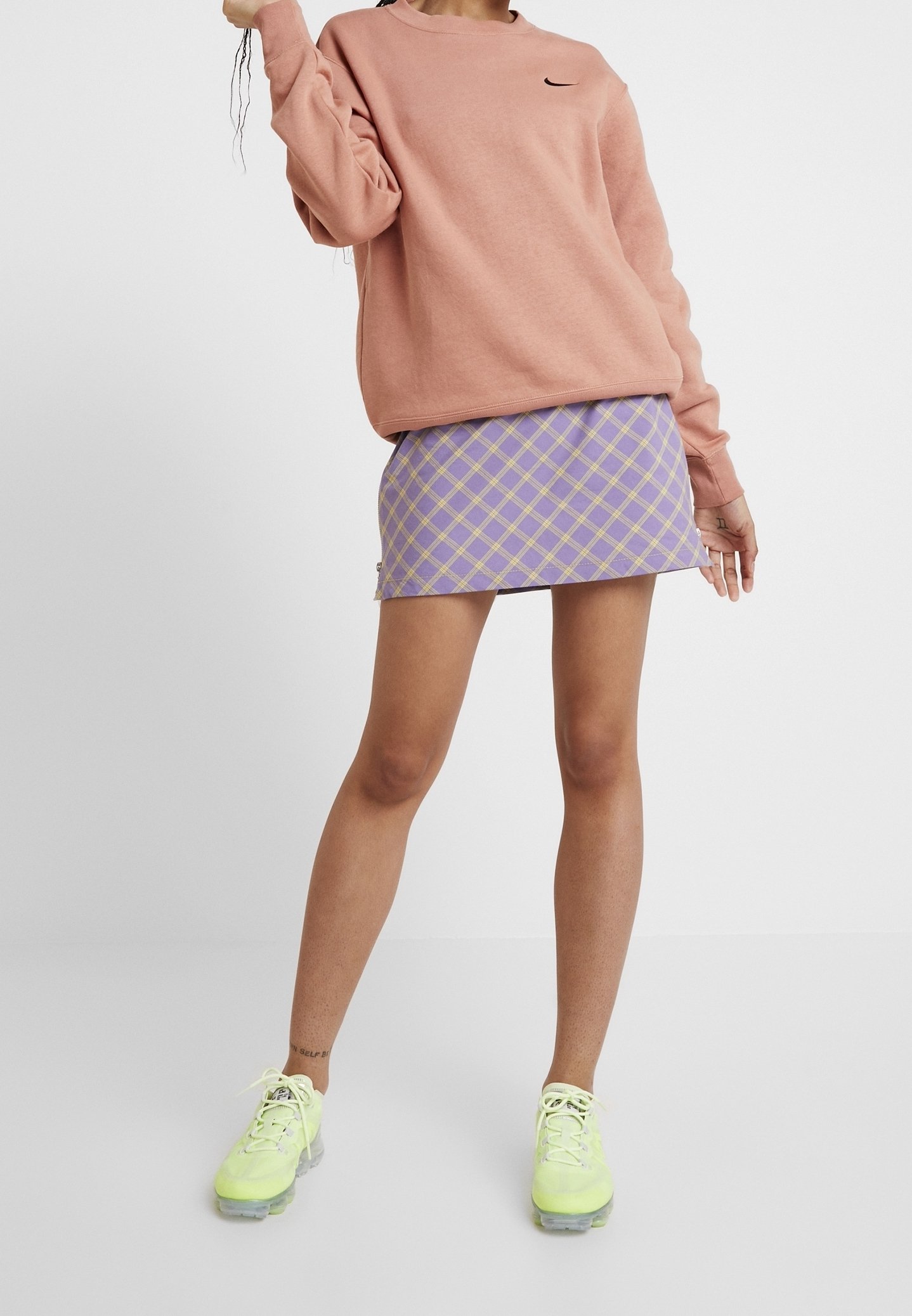 nike purple plaid