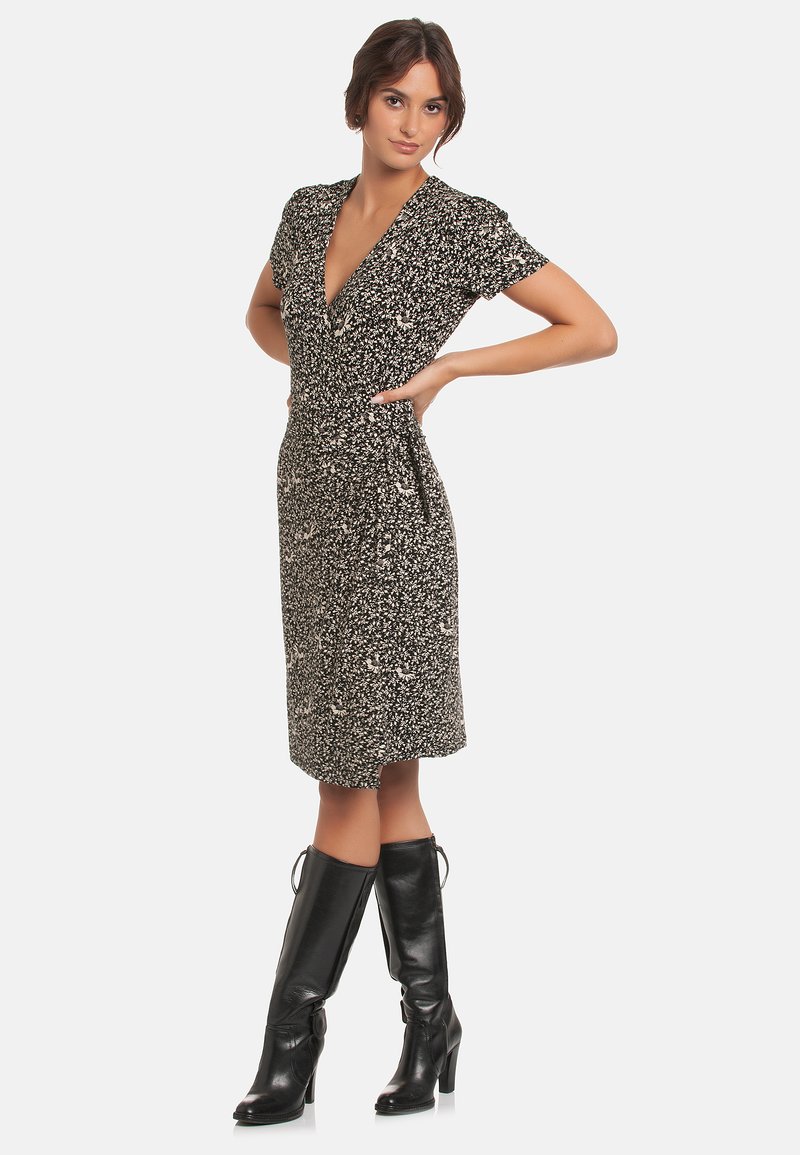 Damen Kleider | Vive Maria Etuikleidschwarz allover/schwarz - VD67136 Damen Kleider | Vive Maria Etuikleidschwarz allover/schwarz - VD67136
