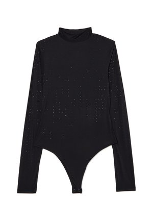 Body noir à manches longues avec un col montant, présentant un motif texturé de petites découpes et une fermeture à pression au bas.