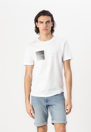 TOM TAILOR DENIM PRINTED - Print T-shirt - white