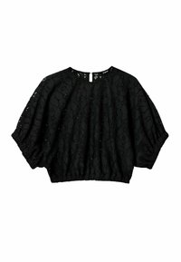 Sort blonde bluse med et struktureret blomsterdesign, brede batwingærmer og en samlet kant. Har en rund halsudskæring og lukning i ryggen.