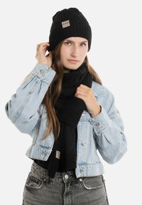 Knit Factory HAZE - Sjaal - black