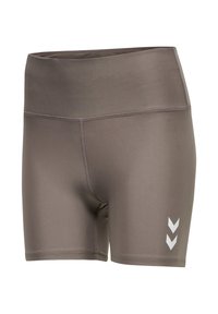 Bruine atletische shorts met een hoge taille, een aansluitend ontwerp en twee witte naar beneden wijzende pijllogo's op de linker dij.