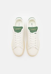 Lacoste CARNABY PRO  - Tenisky - off white
