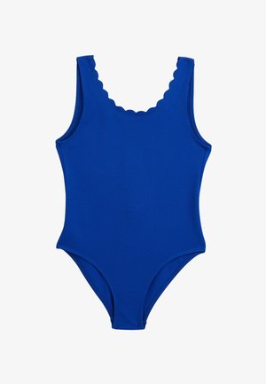 Maillot de bain une pièce bleu à texture côtelée, avec des bords festonnés sur l'encolure et les bretelles, silhouette ajustée.
