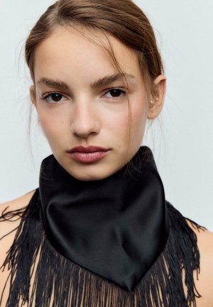 FRINGED SARONG - Schal - black