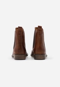 Anna Field Botines bajos - cognac