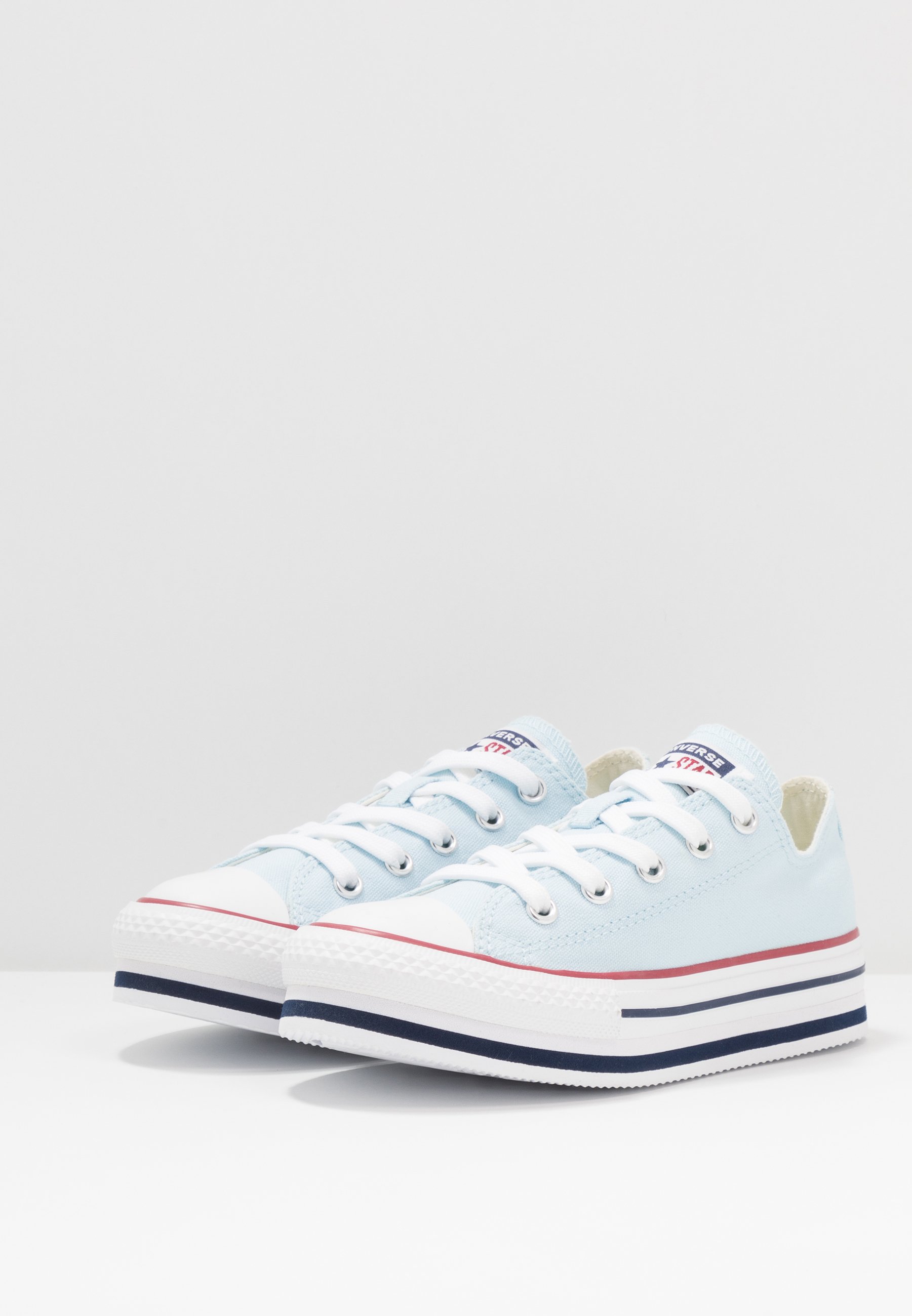 converse all star platform trainers