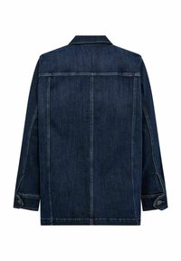 Temno modra denim jakna s klasičnim dizajnom, z izrezanim ovratnikom in zapenjanjem na zapestjih. Vidne šive in ravno zadnjo stran z bočnimi šivi.