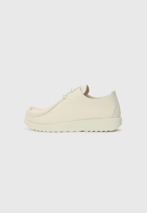 KOLLEKTIVE JOKE UNISEX - Casual lace-ups - atk white