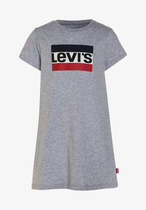 Kortsleevet grå kjole med sort, hvid og rød Levi's logo blokprint på brystet og et lille rødt Levi's mærke i siden.