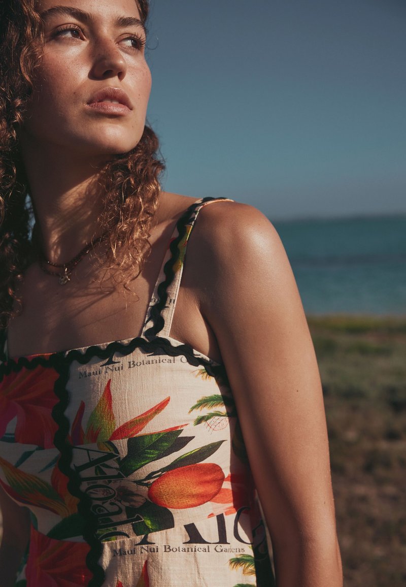 Next TALL FIT - MINI DRESS . - Day dress - red tropical print/beige