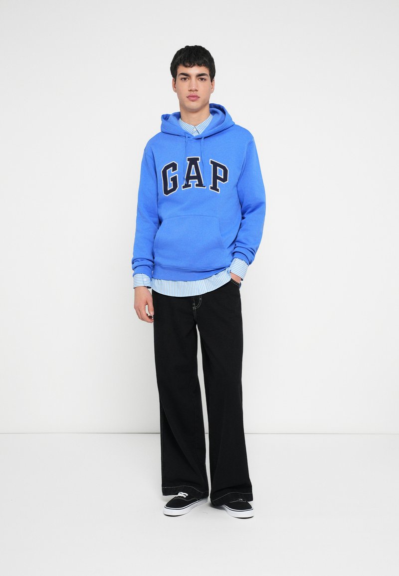 Sweat Homme GAP Bleu Rayé – Taille M – Coton 100% – Occasion Parfait État