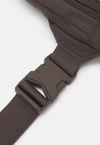 Nike Sportswear ESSENTIALS CROSSBODY UNISEX - Mala a tiracolo - ironstone/black