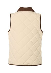 Kremfarvet quiltet ærmeløs vest med brun krave og kant, vist bagfra mod en hvid baggrund.