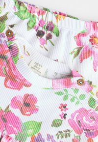 Next PEPLUM 2 PIECE SET REGULAR FIT - Šortky - white floral